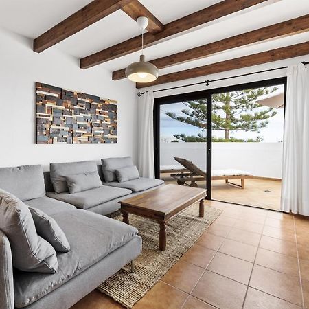 Villa 4 - Vipvipvillas Тиас Экстерьер фото