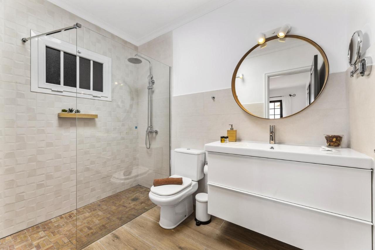Villa 4 - Vipvipvillas Тиас Экстерьер фото